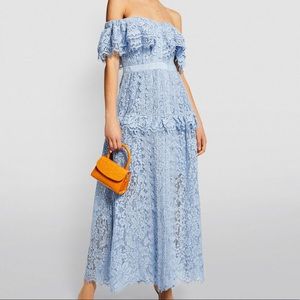 SELF-PORTRAIT❤️
Lace Off-The-Shoulder Maxi…